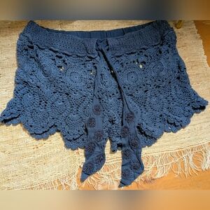 Letarte Crochet shorts teal size Small